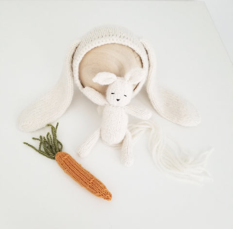 BONE alpaca blend knit bunny set