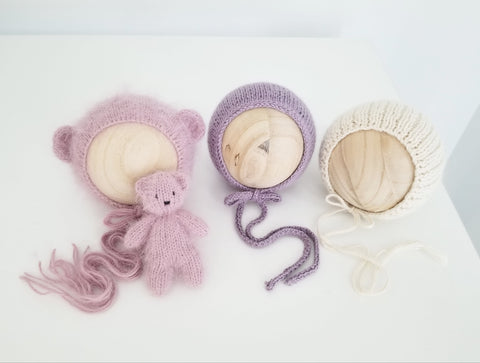 *my baby's knits for her newborn session*